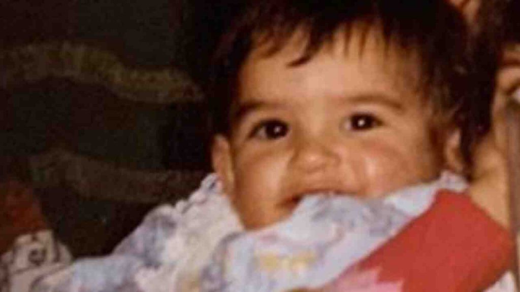Qui solo un bambino, oggi noto ex corteggiatore di Uomini e Donne: chi è?
