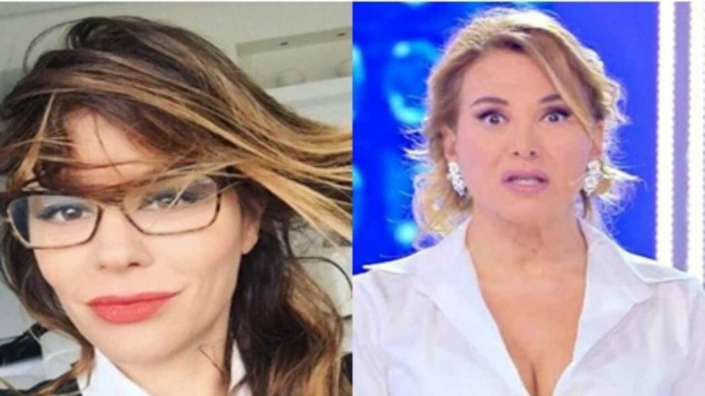 Naike Rivelli imita (con gambe aperte) Barbara D’Urso: continua la guerra [VIDEO]
