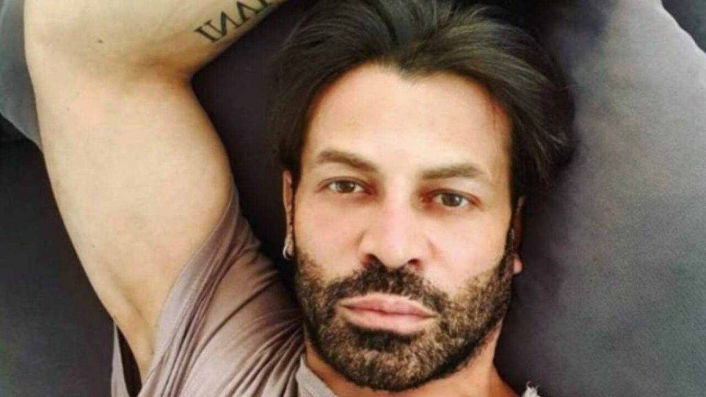 Gianni Sperti, la confessione inedita per amore: “L’ho fatto…”