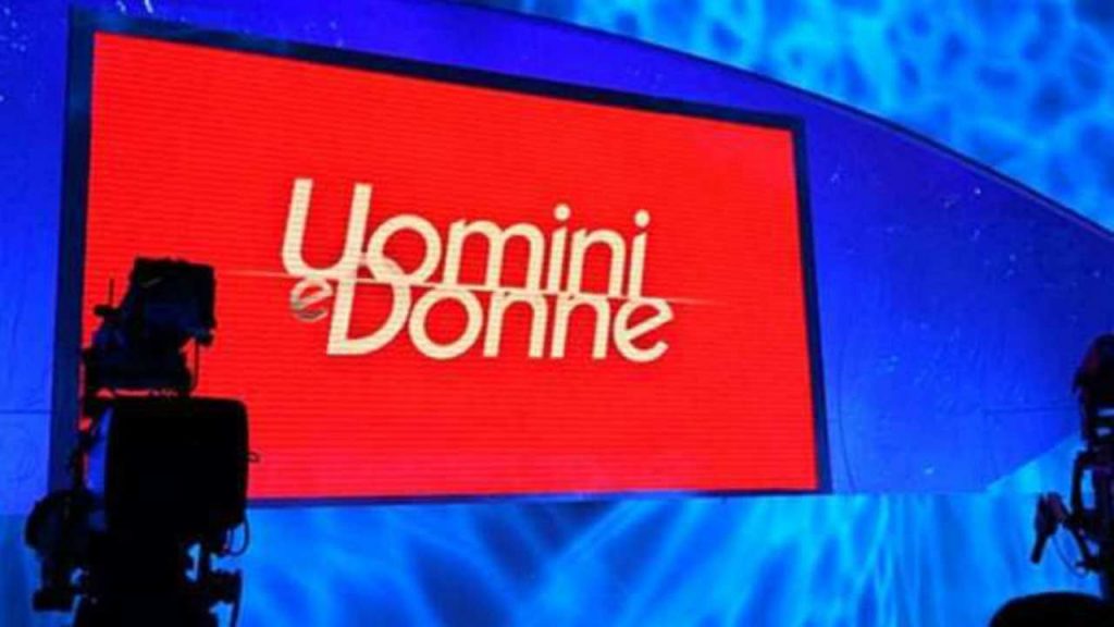 Uomini e Donne anticipazioni 22 marzo: Gianni chiede scusa, Gerò sceglie, Samantha dice no