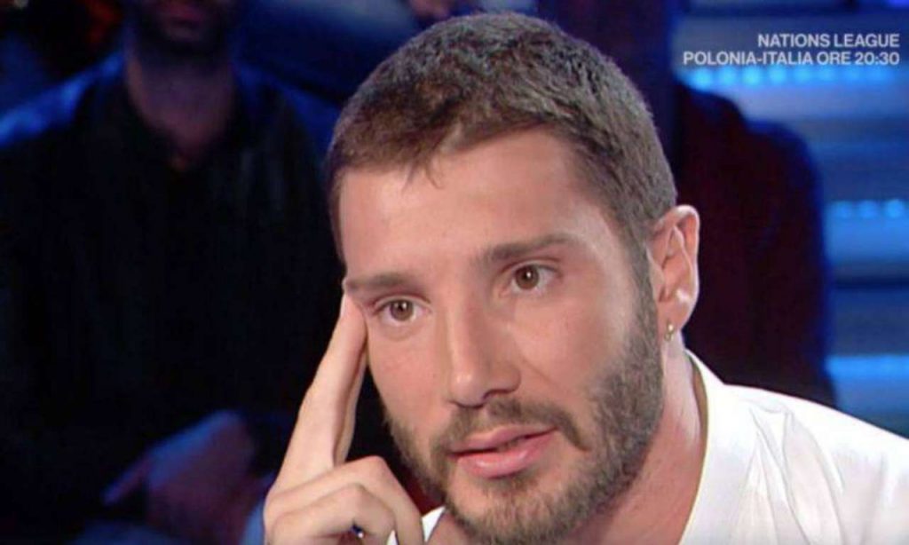 Stefano de Martino cuore d’oro: l’appello per i bimbi del Pausillipon