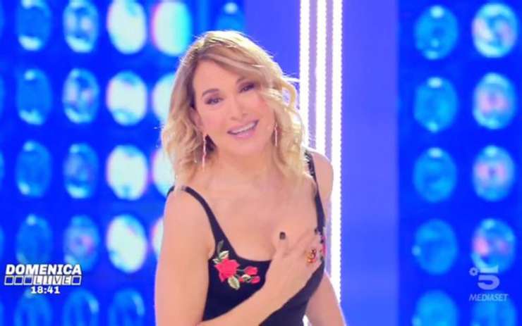 Barbara D'Urso Domenica Live - Solonotizie24