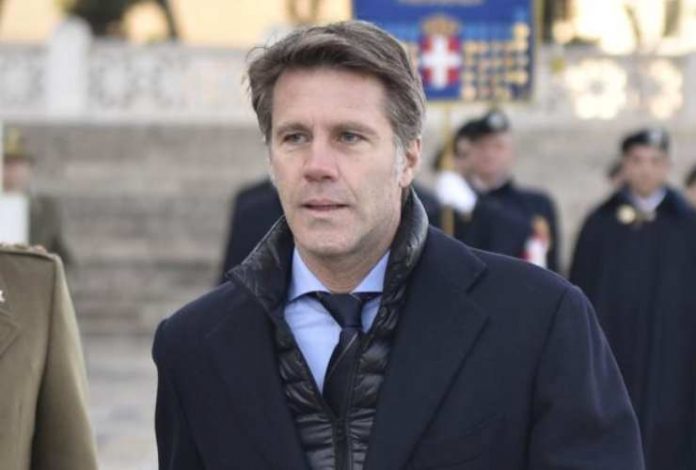 Quanti Anni Ha Emanuele Filiberto Di Savoia