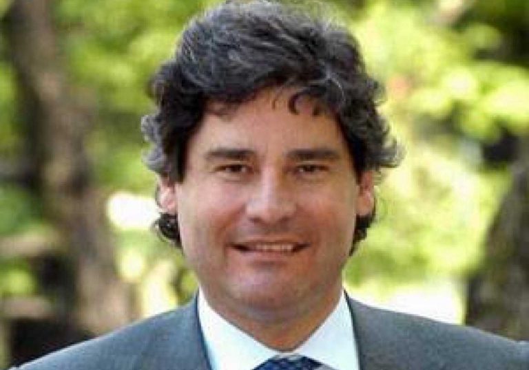 Paolo Del Debbio ieri e oggi com'era e com'è il giornalista La foto da giovane, la Paolo Del Debbio ieri e oggi com'era e com'è il giornalista La foto da giovane, la