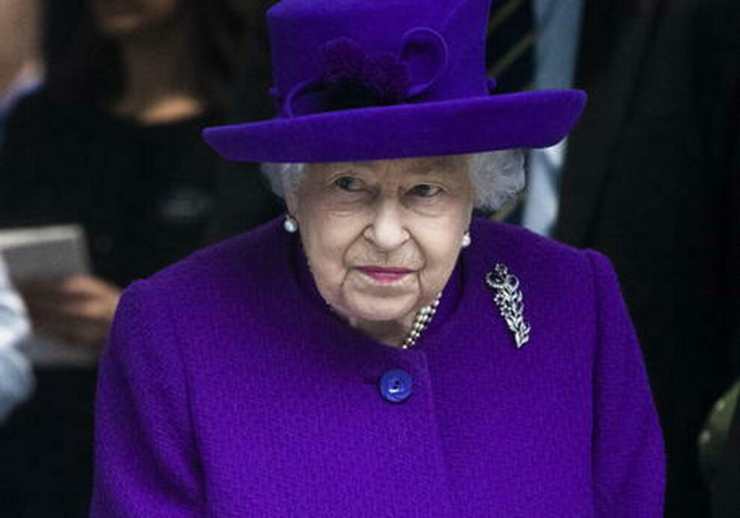 Regina Elisabetta incursione Buckingham Palace - Solonotizie24