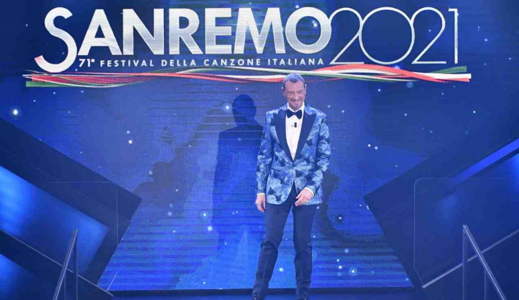 É stato un cantante dell’ultimo Sanremo, oggi fa preoccupare i fan: “Operato, ho subito un intervento”