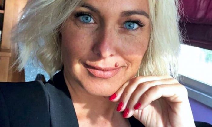 Sonia Bruganelli Et Laurea Malattia Figlia Bonolis Lavoro 