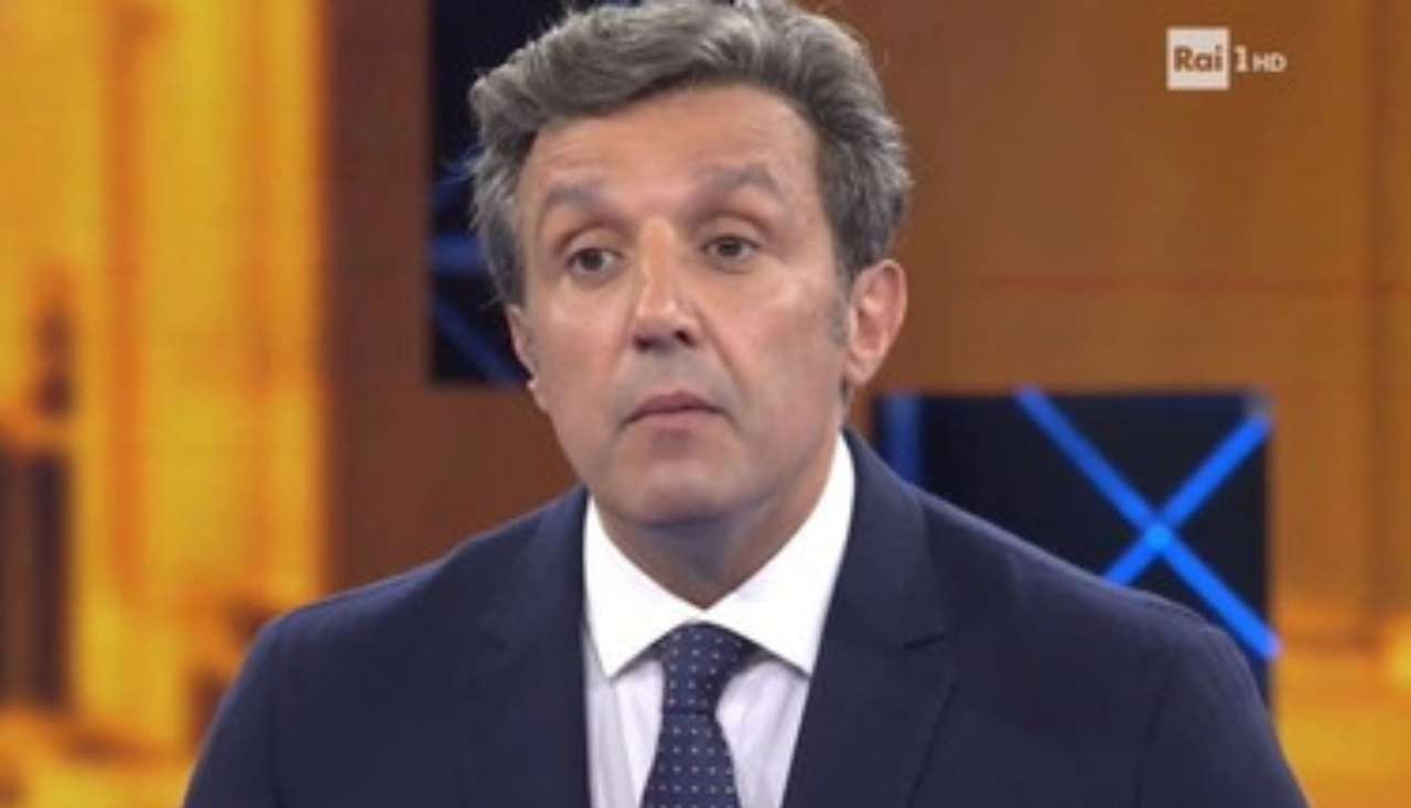 Flavio Insinna Don Matteo - Solonotizie24.