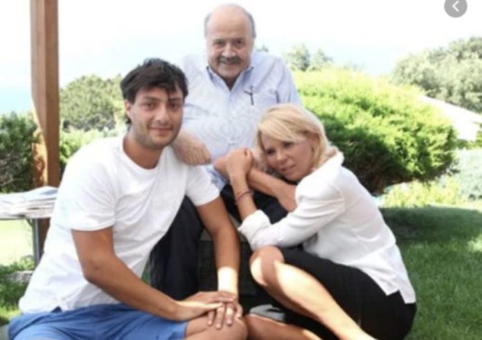 Cosa è Successo Al Figlio Di Maria De Filippi