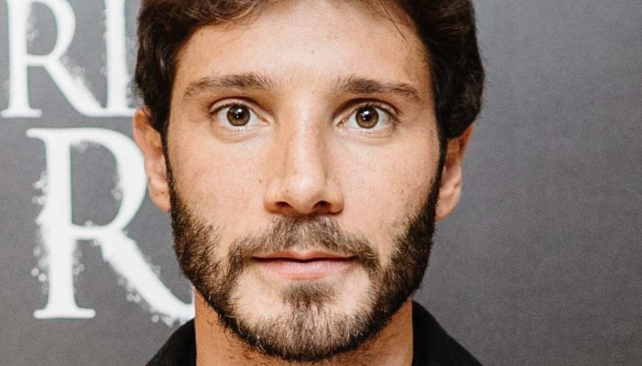 Stefano De Martino cane - Solonotizie24