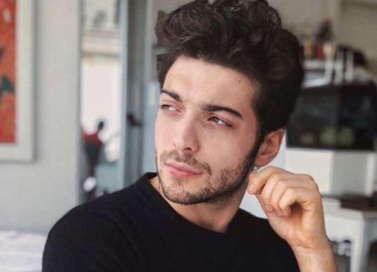 Gianluca Ginoble Il volo ieri e oggi - Solonotizie24