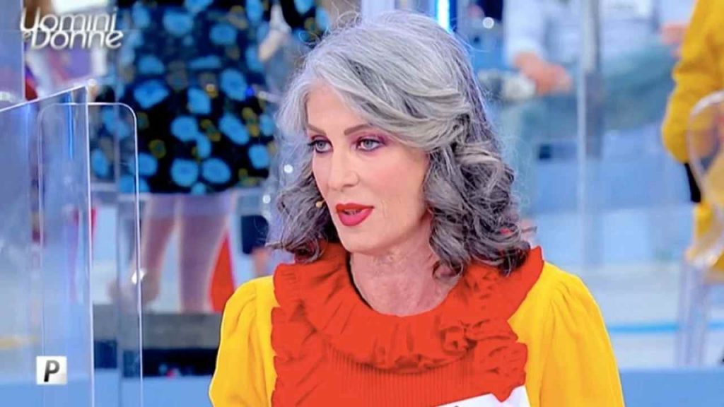 Isabella Ricci, spunta la foto senza trucco e filtri, la dama di Uomini e Donne al naturale
