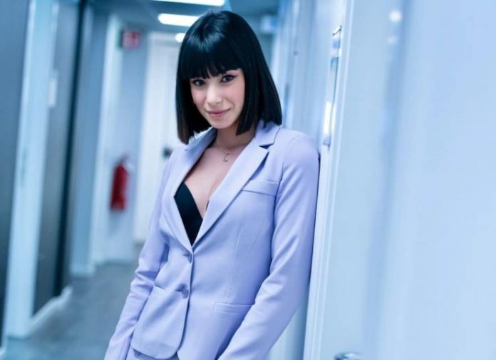 Martina Miliddi al naturale | La ballerina di Amici senza trucco e