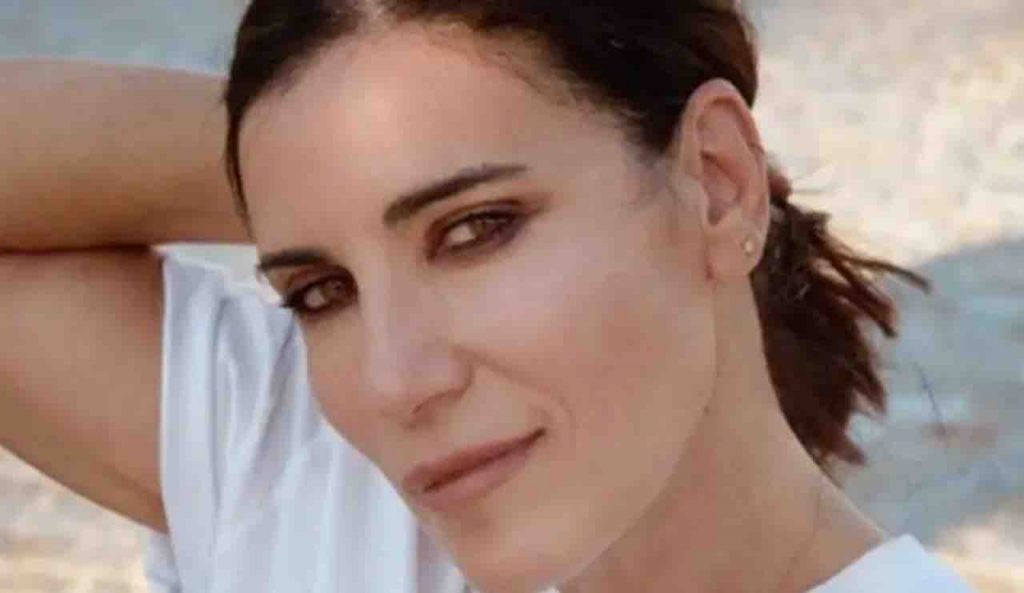 Paola Turci messaggio misterioso a Francesca Pascale? | “Amore mio…”
