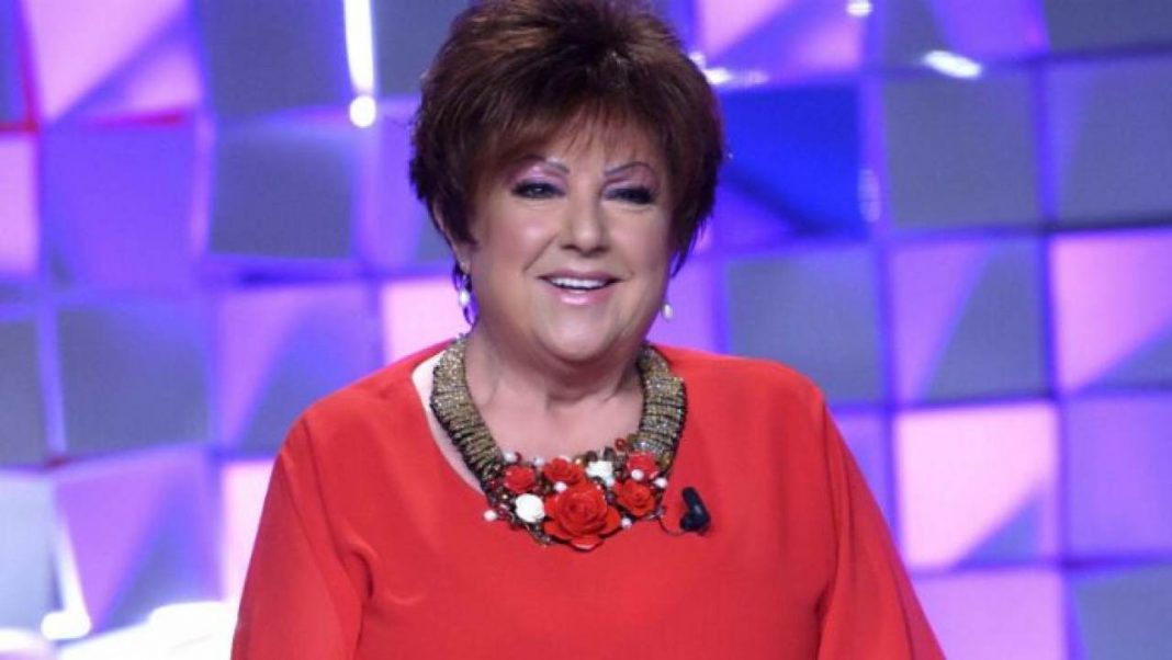 Orietta Berti capelli lunghissimi e neri la foto del passato, com'era Solonotizie24 Orietta Berti capelli lunghissimi e neri la foto del passato, com'era Solonotizie24