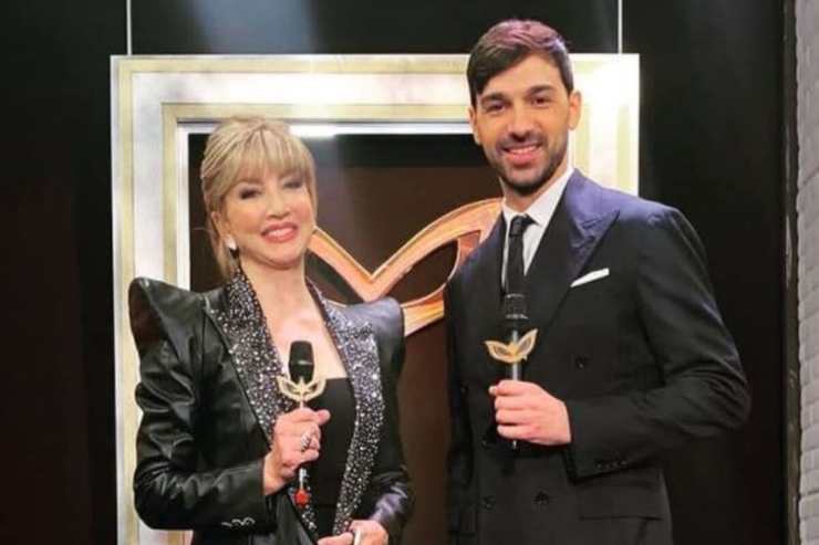 Raimondo Todaro silenzio Milly Carlucci - Solonotizie24