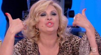 Tina Cipollari “furiosa” , è davvero tutta colpa di Kikò ? “Ombre sul futuro”