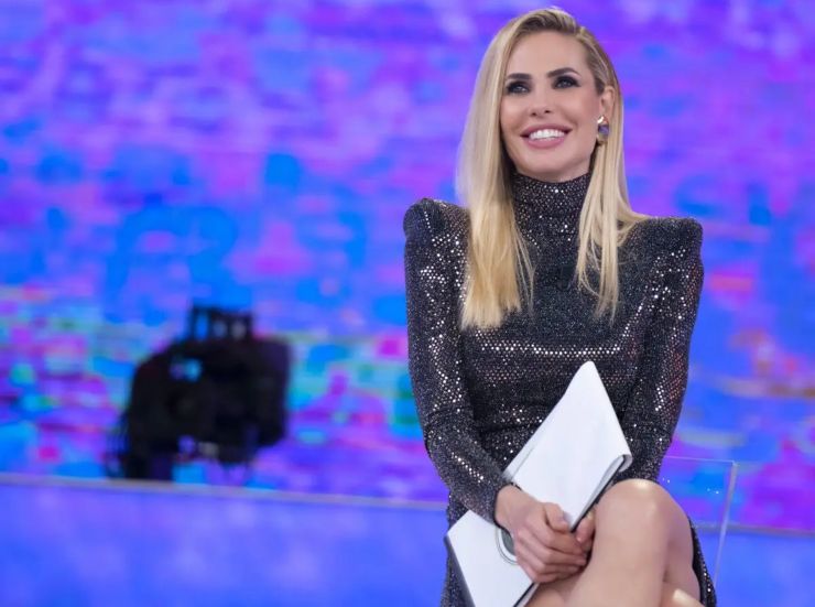 Ilary Blasi dirò addio - Solonotizie24