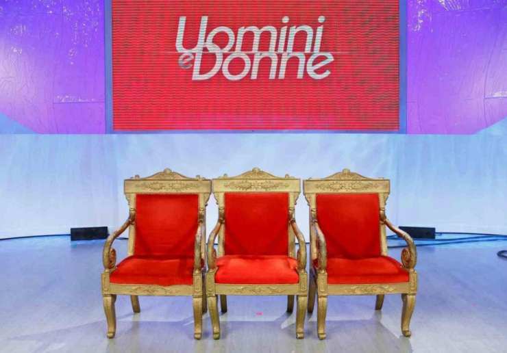 Uomini e Donne schiaffo - Solonotizie24