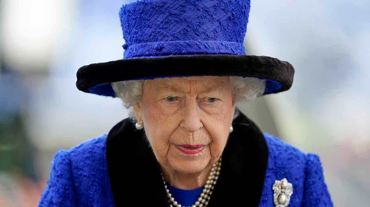 Regina Elisabetta ricoverata - Solonotizie24