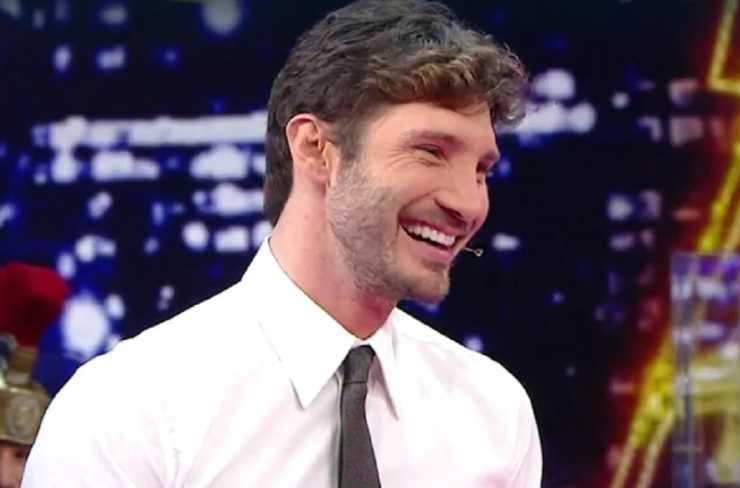 Stefano De Martino chirurgia - Solonotizie24