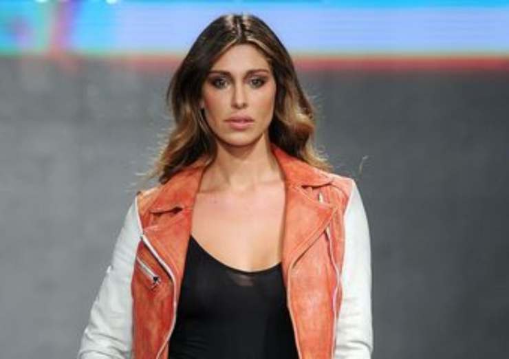 Belen Rodriguez Santiago biondo - Solonotizie24