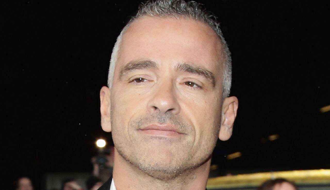 Eros Ramazzotti in vacanza con lei - Solonotizie24