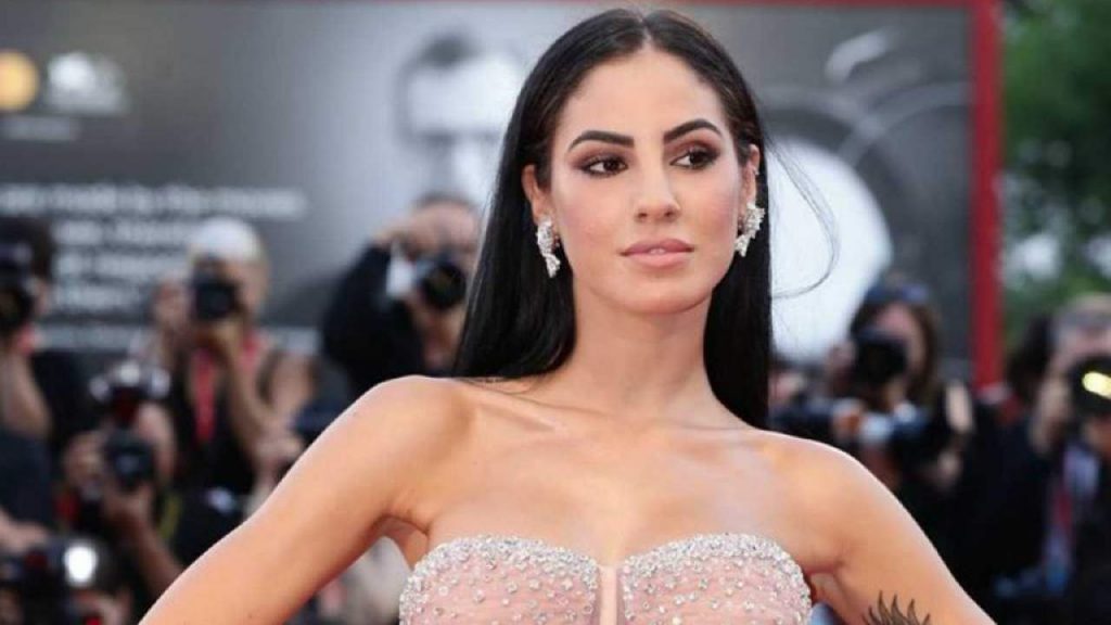 Giulia De Lellis com’era nel 2016: il drastico cambiamento [FOTO]