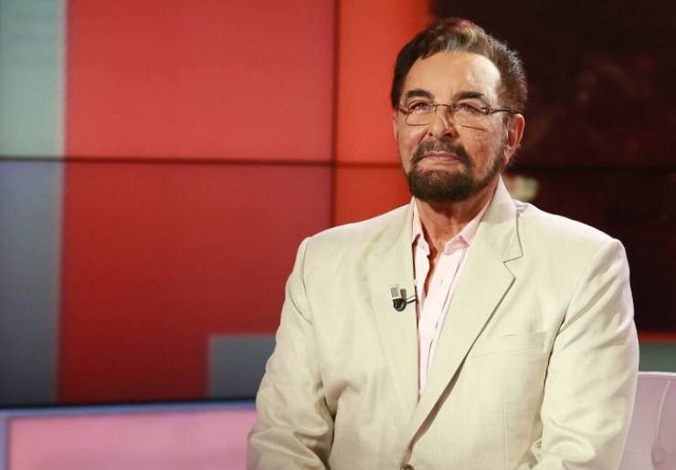 Kabir Bedi moglie giovane - Solonotizie24