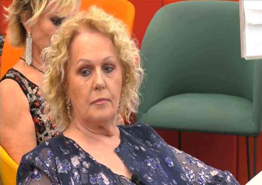 Grande Fratello Vip, Katia rischia grosso: cosa ha combinato
