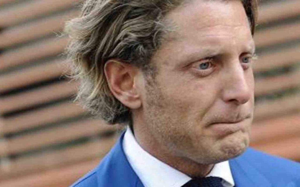 Lapo Elkann cambio vita improvviso: chi è la moglie