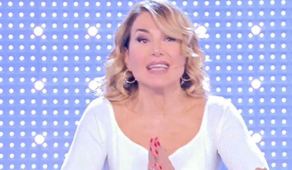 Barbara D’Urso al settimo cielo: lieta notizia per la conduttrice | L’indiscrezione