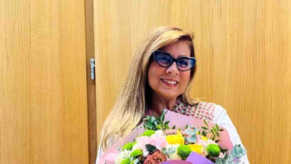 Romina pazza d’amore, dal suo letto sbuca lui: “Buongiorno, piccolo mio”