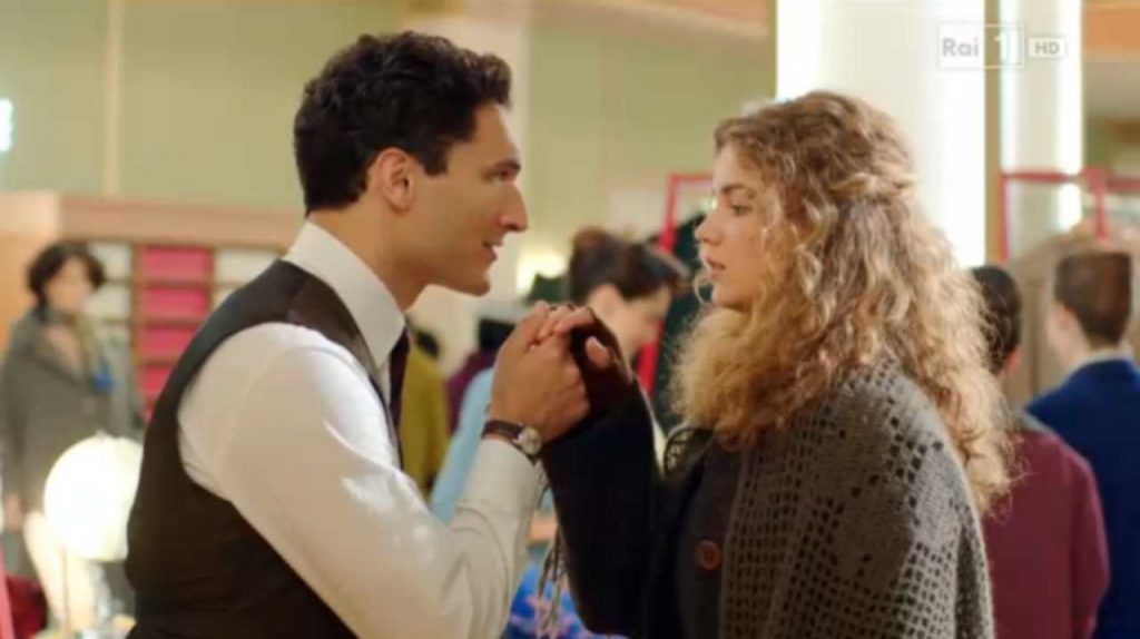 Teresa Iorio torna ufficialmente al Paradiso delle Signore: Vittorio ritrova il suo grande amore?