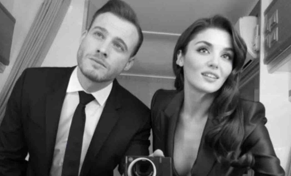 Kerem Bürsin e Hande Erçel perché si sono lasciati? La verità