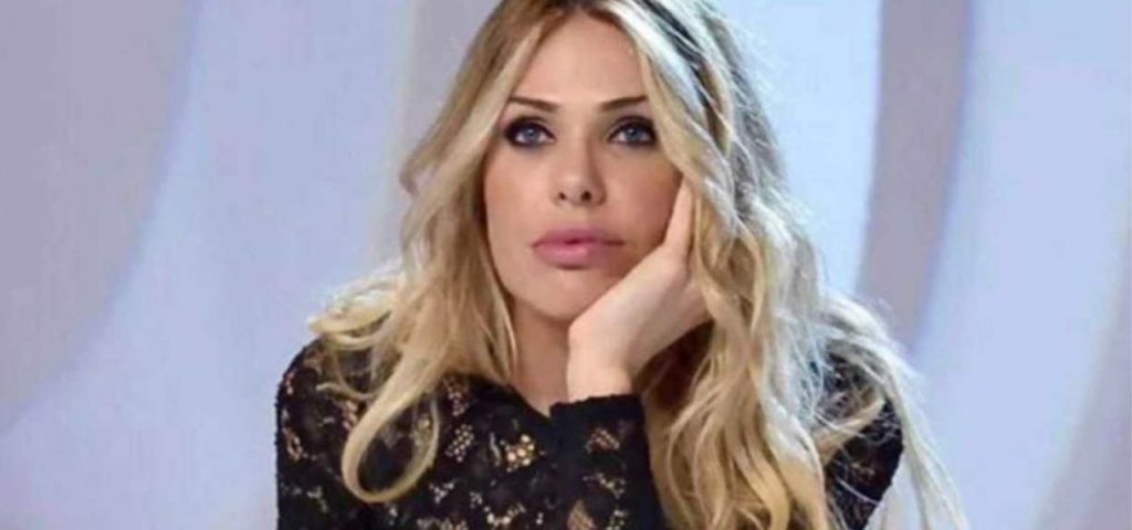 Ilary Blasi, l’ex accusa: “Perché ha sposato Totti”, parole pesantissime