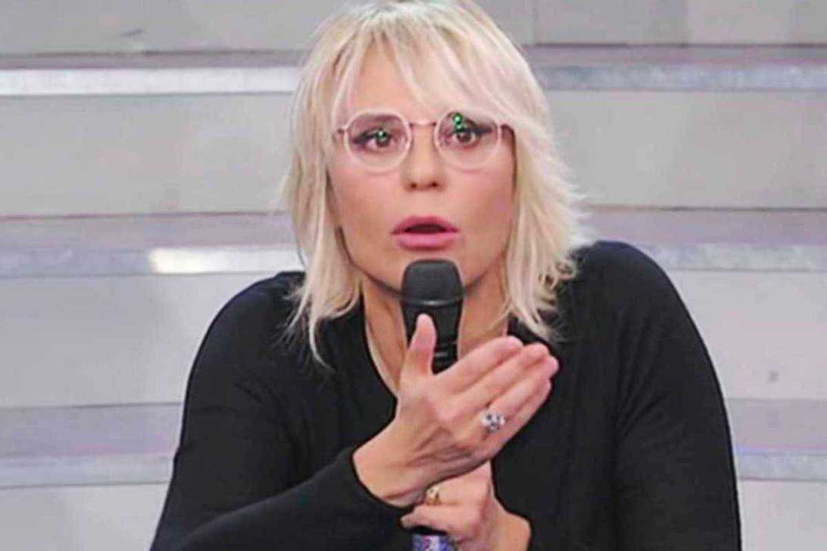 Maria De Filippi addio difficile - Solonitizie24