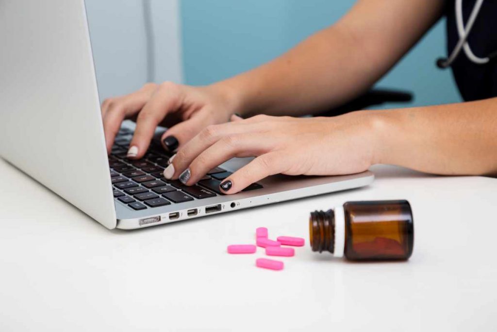 Perché sta crescendo la fiducia nei confronti delle farmacie online
